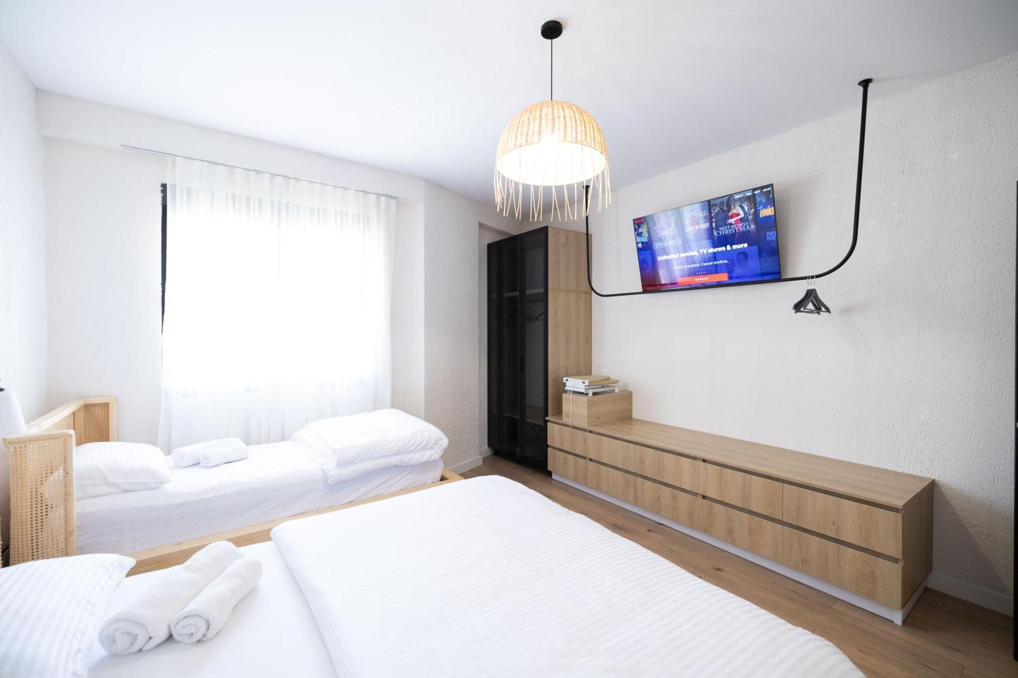 Boho Central Apartment Тирана Екстериор снимка